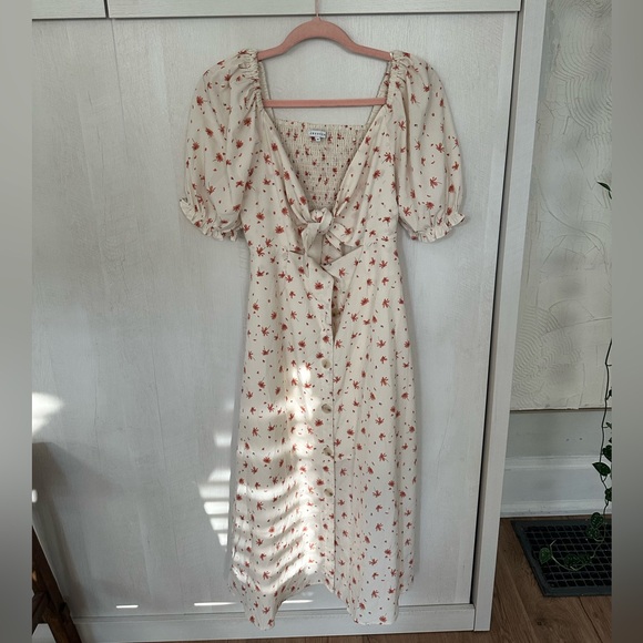 Front Tie Floral Midi Dress - Picture 4 of 9